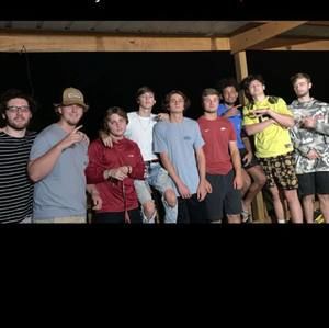 Meet your Posher, Levi